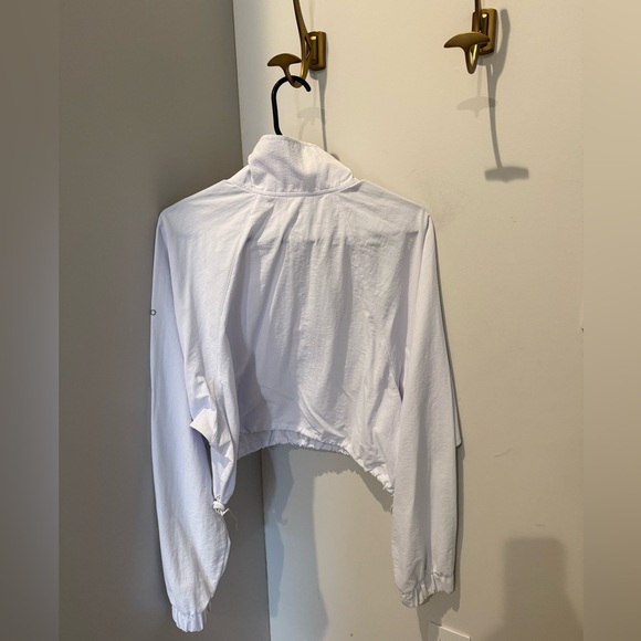 ALO - Quarter Zip Alumnai Pullover - Picture 2 of 4